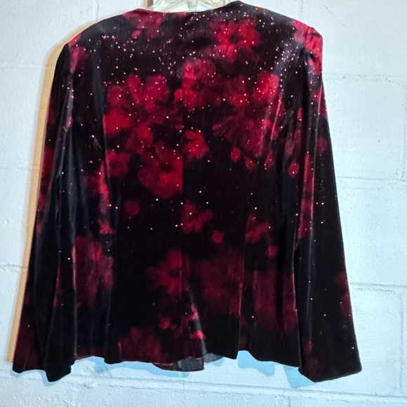 R&K evening jacket. Vintage has shoulder pads. Velour feel. Shiny w/gold accents - Picture 3 of 5